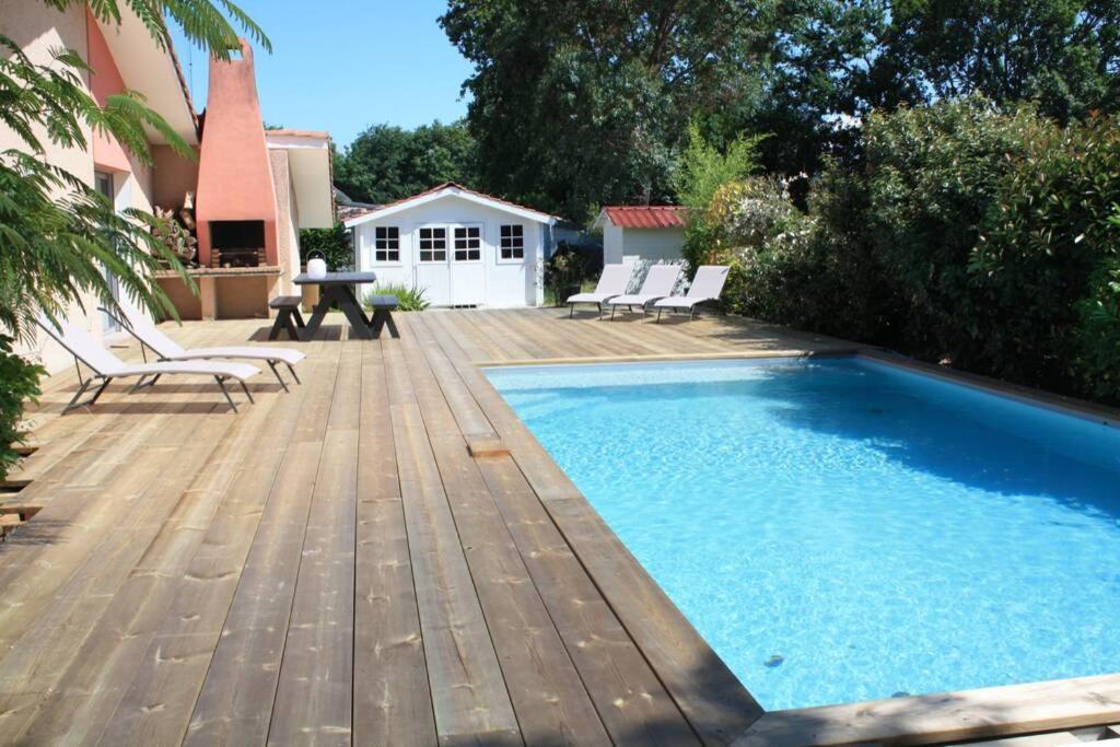 Grande Maison Familiale Piscine Et Jardin Gujan-Mestras Exteriör bild